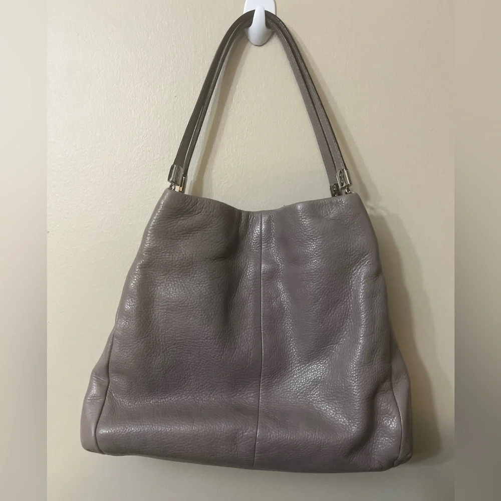 Coach Gray Leather Hobo Bag with Slouchy Silhouette#26224 - Picture 11 of 15